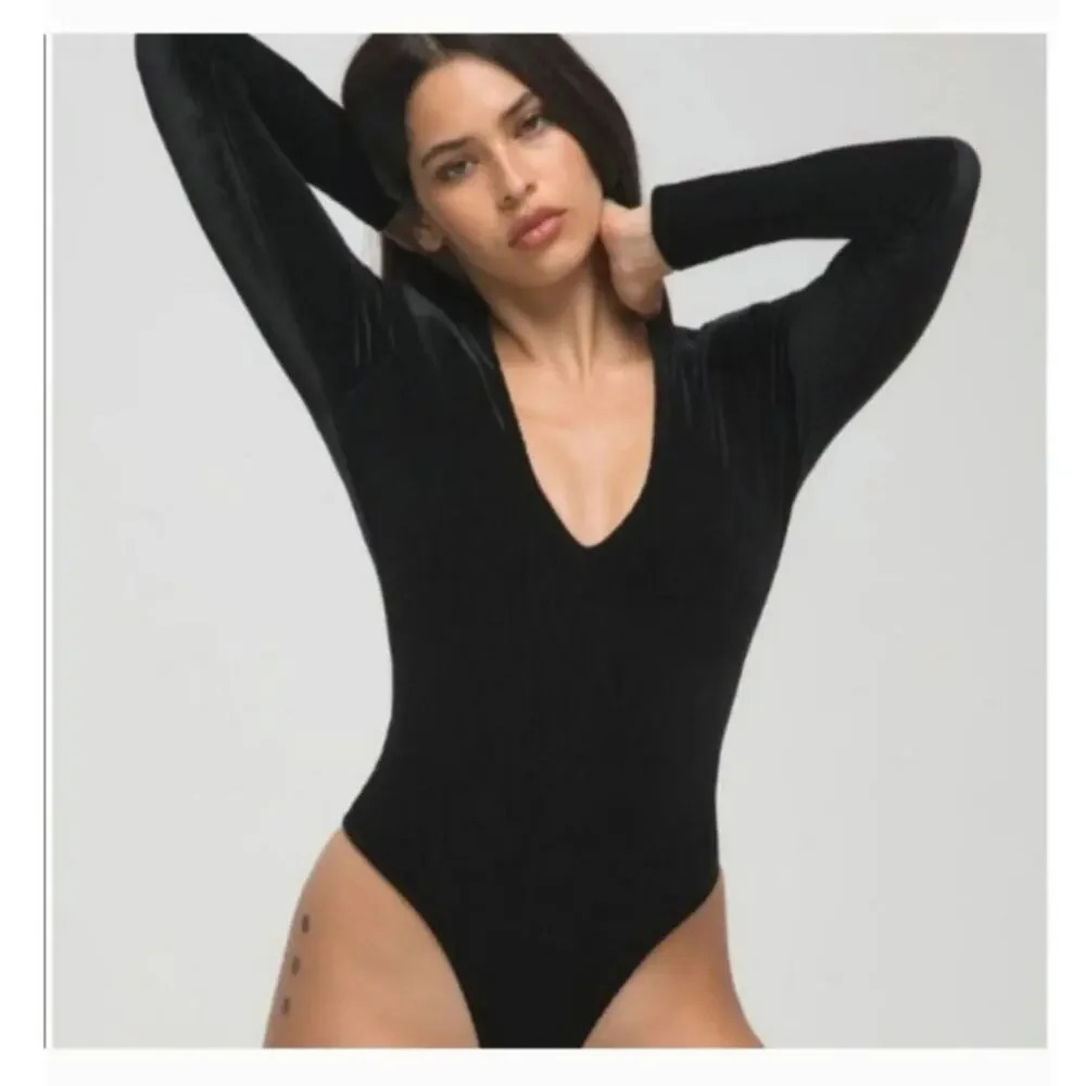 Good American Black Velvet Ribbed Long Sleeve Bodysuit